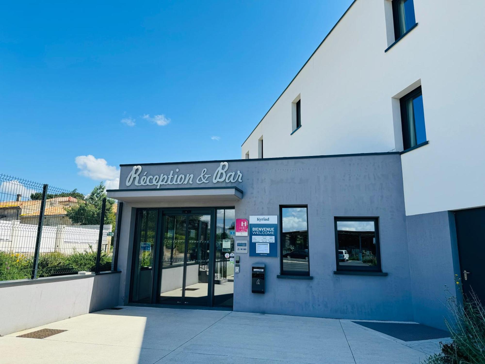 Kyriad Bordeaux Nord Sainte Eulalie Exterior foto